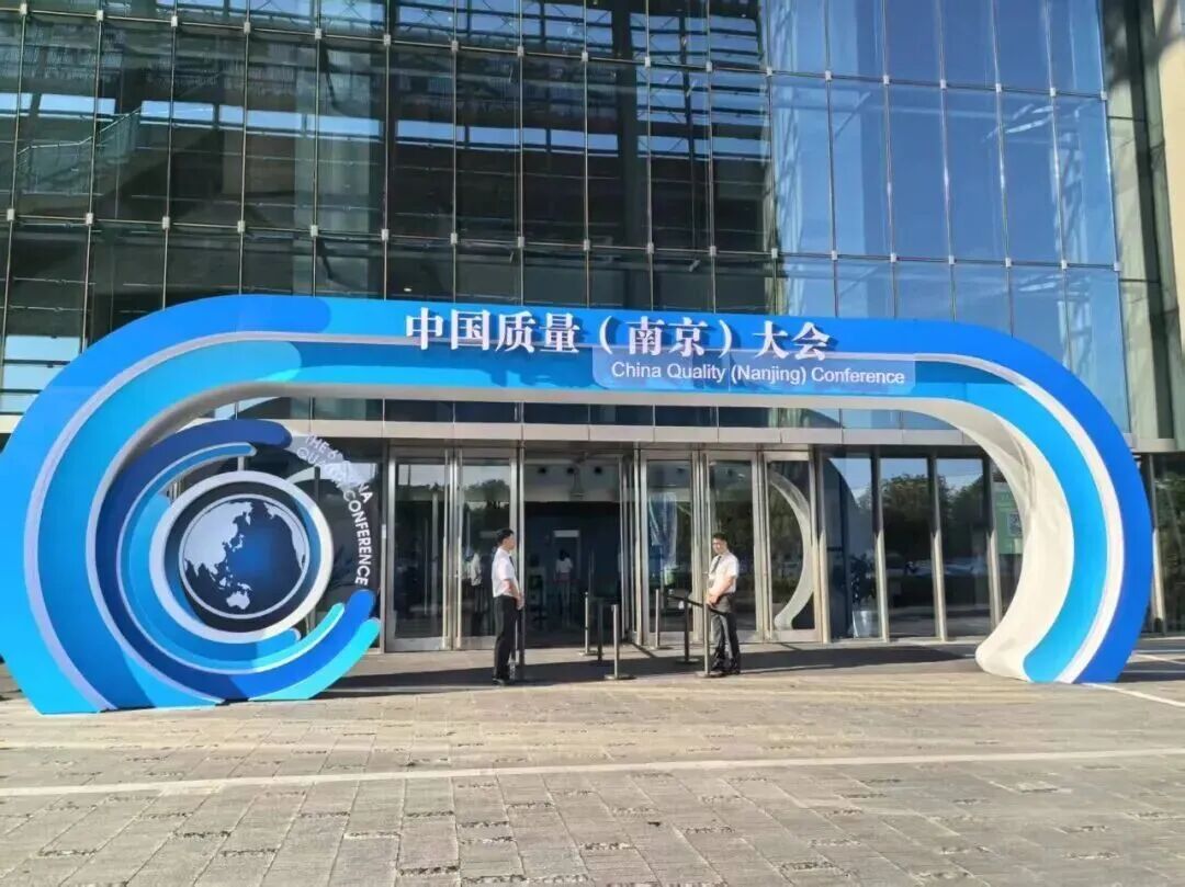 J9���Ź���վ�մ������й�������� ���������¸������ʳ�����